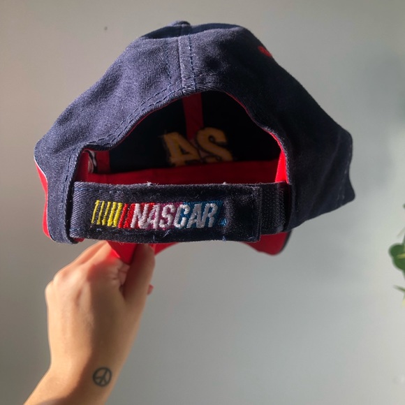 Vintage NASCAR hat - Picture 2 of 4